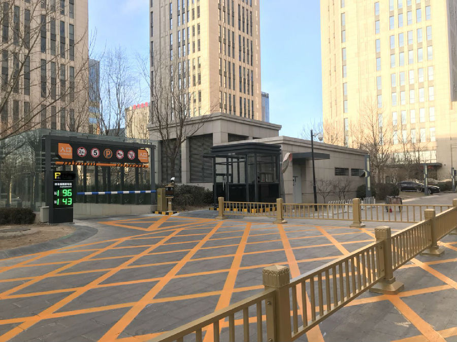 亦城科技大厦高清车牌识别系统