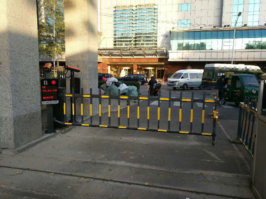 北京环境保护科学院——一进一出车牌识别系统